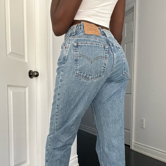Vintage Levi’s 550 - Picture 2 of 4